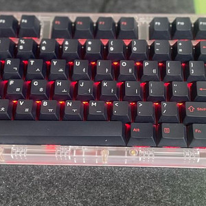 스웨그키 swagkey 트랜지션라이트 he (transitionlite he) 자석축 래피드트리거 키보드 팝니다