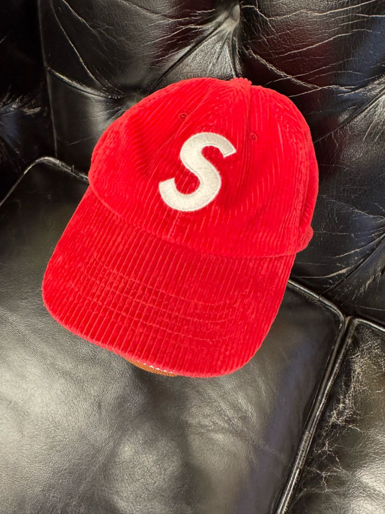 슈프림 코듀로이 레드 볼캡--1