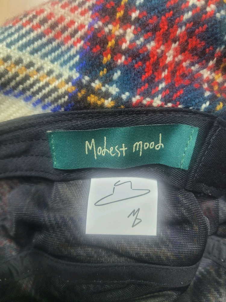 모데스트 무드 잉글랜드 체크 버킷햇--7