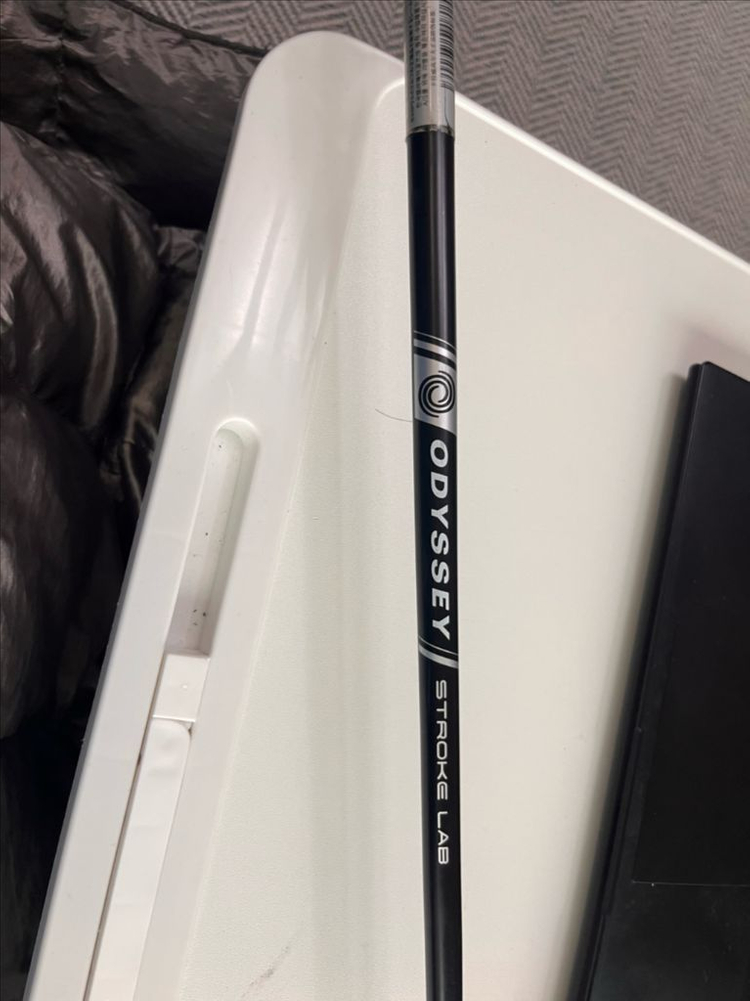 PT RH 오디세이 트리플트랙 세븐 Triple Track Seven 34인치 퍼터 판매 합니다. 이미지