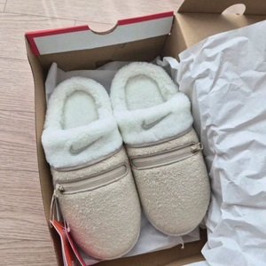 나이키 버로우 se / 새상품 230