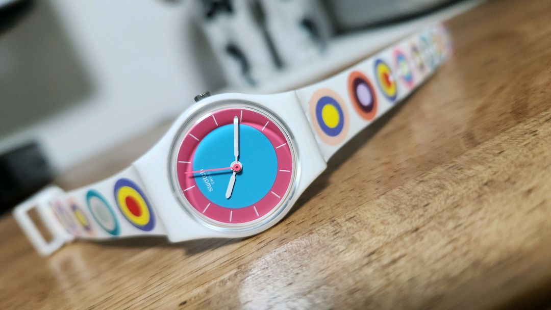 # SWATCH GIRLING 스와치 스위스 여성 손목시계 급처--2