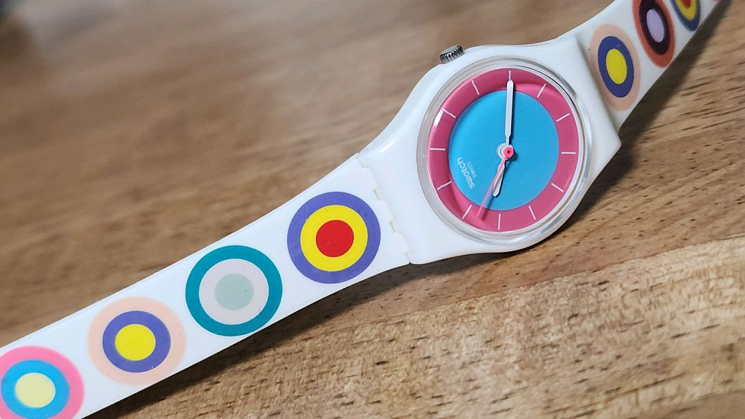 # SWATCH GIRLING 스와치 스위스 여성 손목시계 급처--5