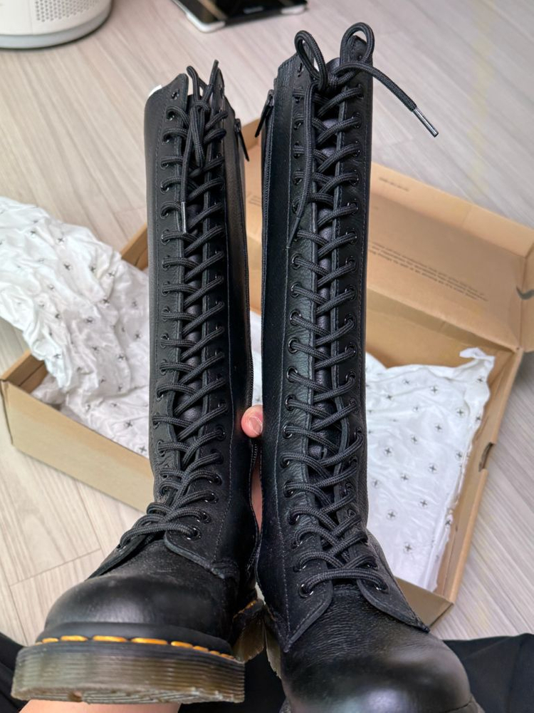 닥터마틴 1B60 이미지