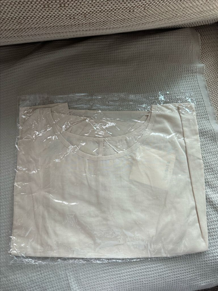 페르마타 핀턱 블라우스 베뉴먼트 윤지님--4