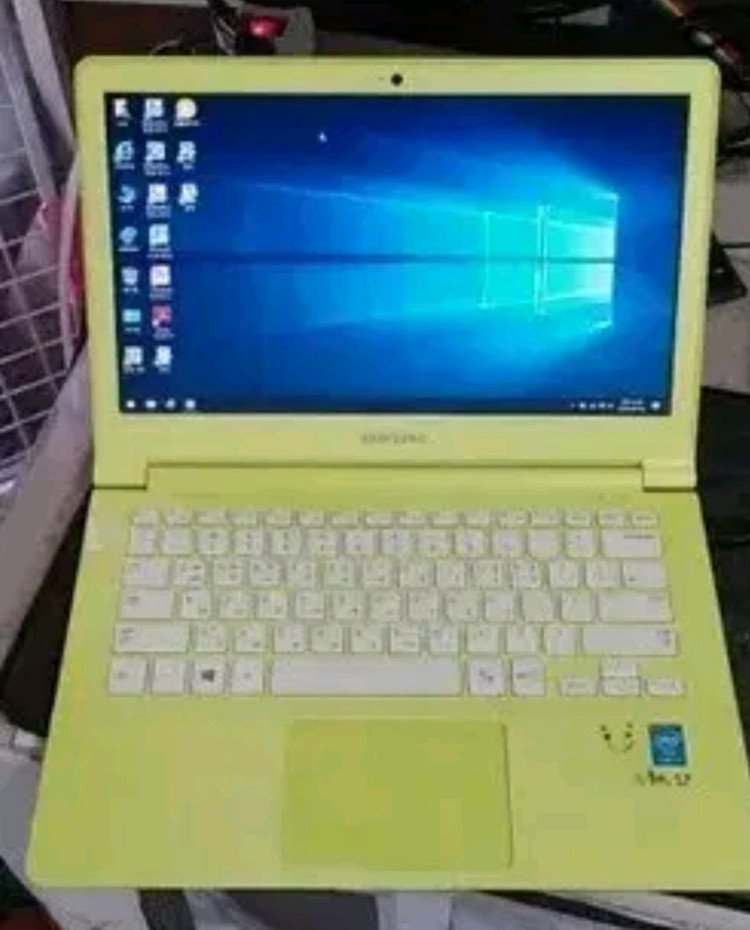 14.5인치 3D 노트북/ssd 탑재/외장그래픽--3