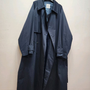 스튜디오톰보이 오버핏 트렌치코트