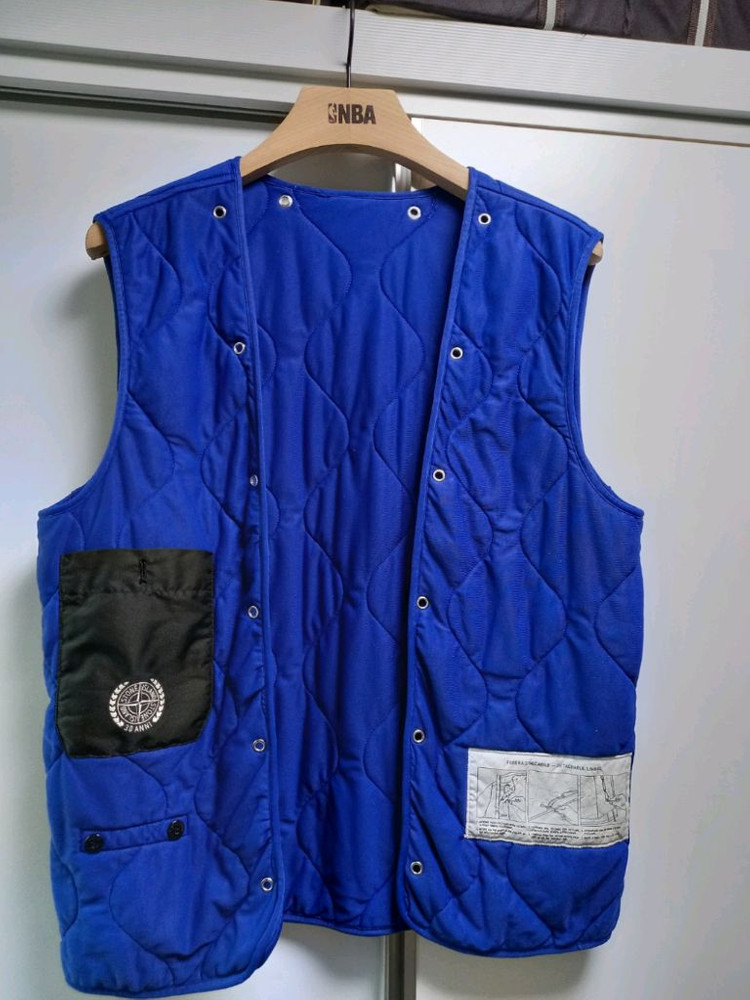 스톤아일랜드 윈드스토퍼RASO R 한정판--6