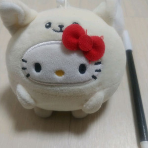 거의새것)산리오헬로키티인형키링피규어가방백팩강아지고양이나이키아디다스