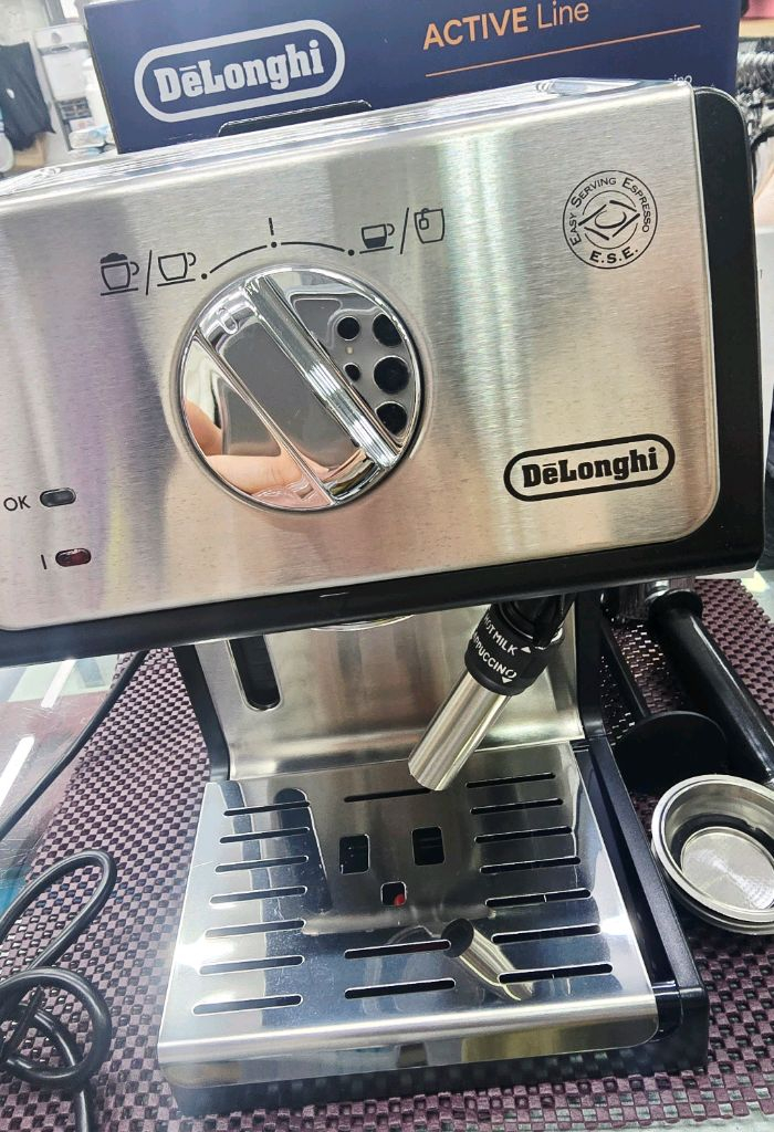 드롱기 에스프레소 커피머신 ECP35.31 판매합니다.--2