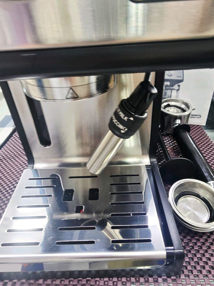 드롱기 에스프레소 커피머신 ECP35.31 판매합니다.--3