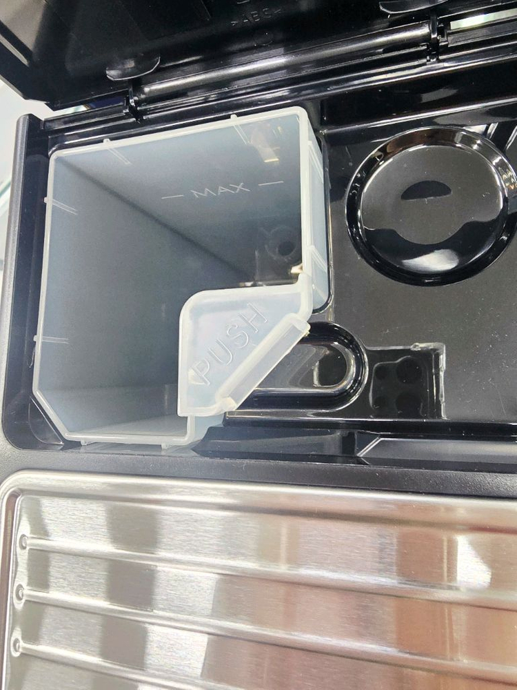 드롱기 에스프레소 커피머신 ECP35.31 판매합니다.--5