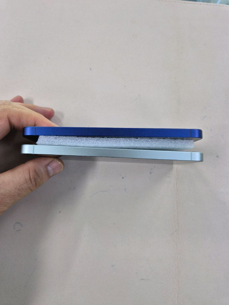 갤럭시25 256G 밧데리100프로 무기스 무찍힘 상태최상 ^^--4