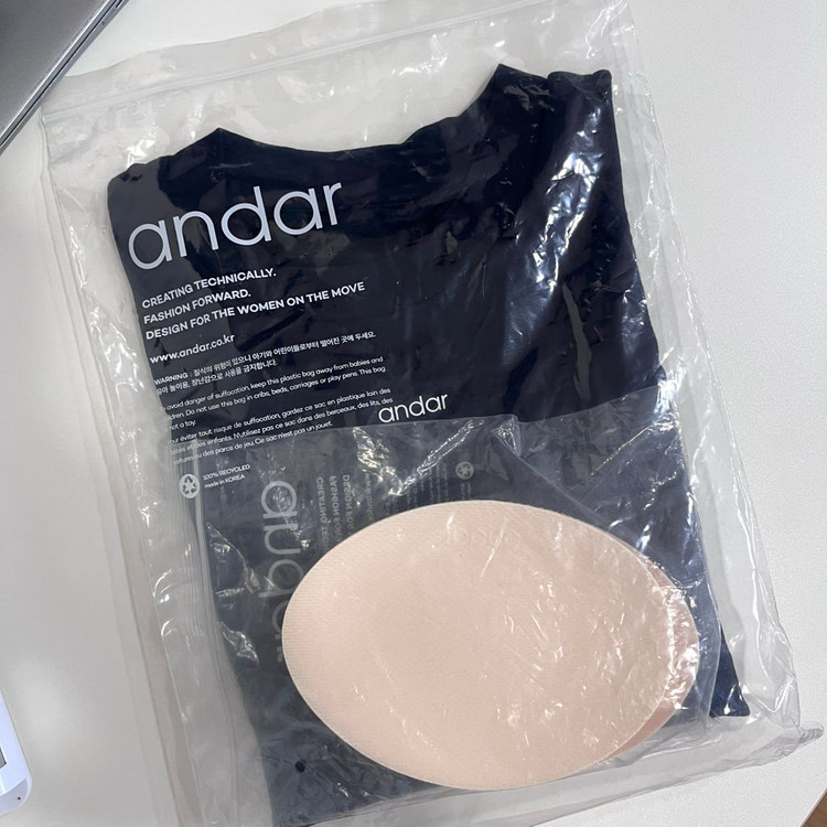 안다르 에어코튼 슬리브리스 블랙 4사이즈--2