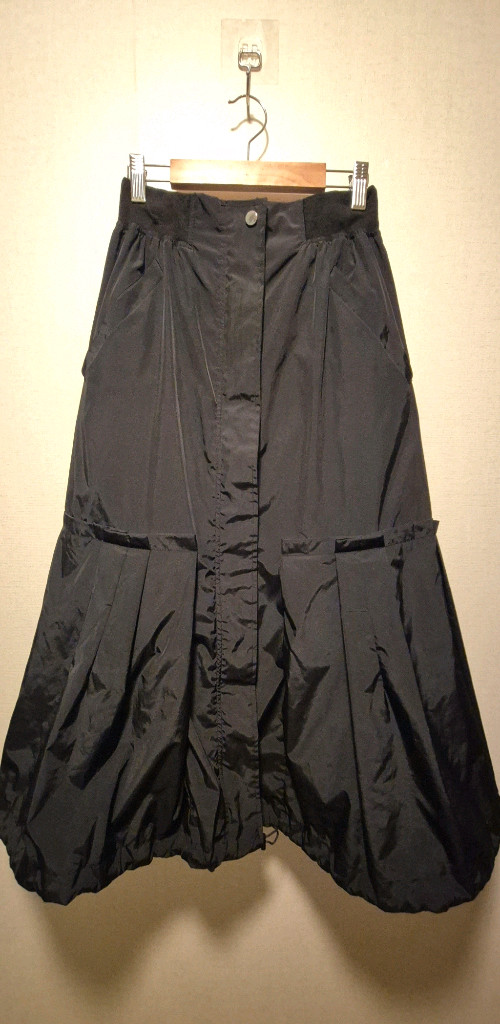 디자인굿~ 바스락 플레어 뒷밴딩 롱스커트 26~28--1