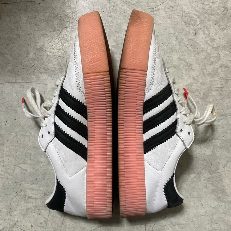 아디다스 삼바로즈 화이트 핑크 스니커즈 운동화 신발 240 이미지