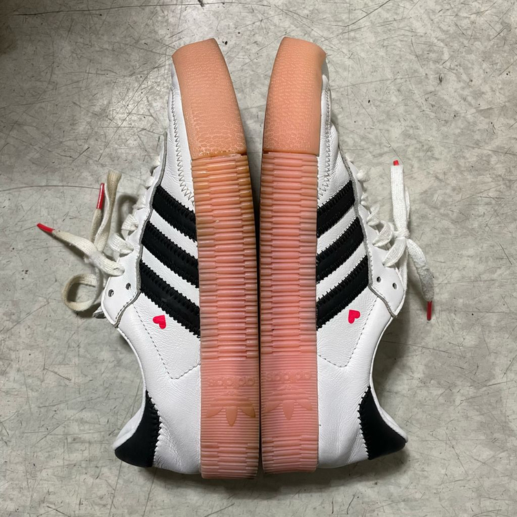 아디다스 삼바로즈 화이트 핑크 스니커즈 운동화 신발 240 이미지