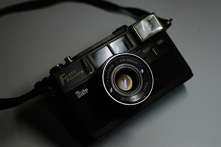 후지필름 후지카 FUJICA 플레시 DATE(38mm f2.8) 팝니다--1