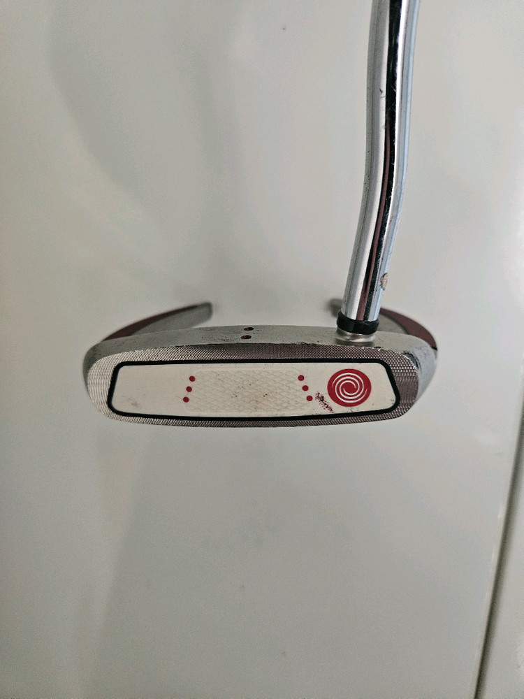 오디세이 세이버투스 33인치 퍼터--1