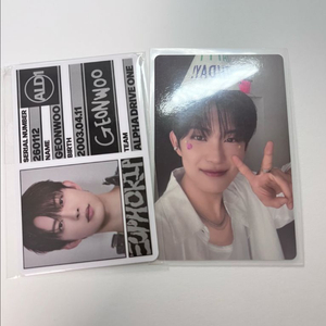 알디원 건우 포카+아이디카드(앨범) 이미지