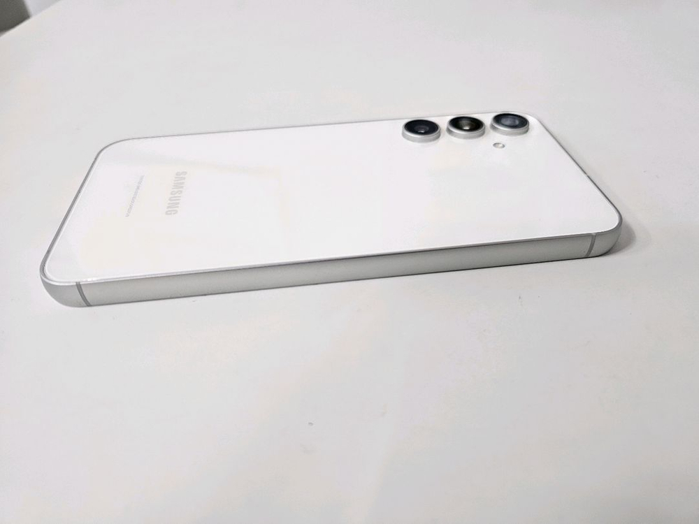 갤럭시s23fe 화이트 256G 보증기간있음 A급--2