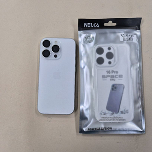아이폰16프로 256G 밧데리88프로 무잔상 상태최상 ^^
