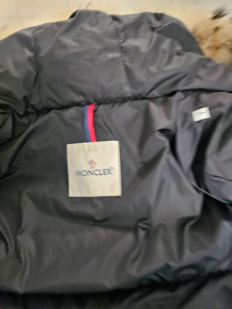 몽클레어 클로에 1사이즈팝니다 이미지