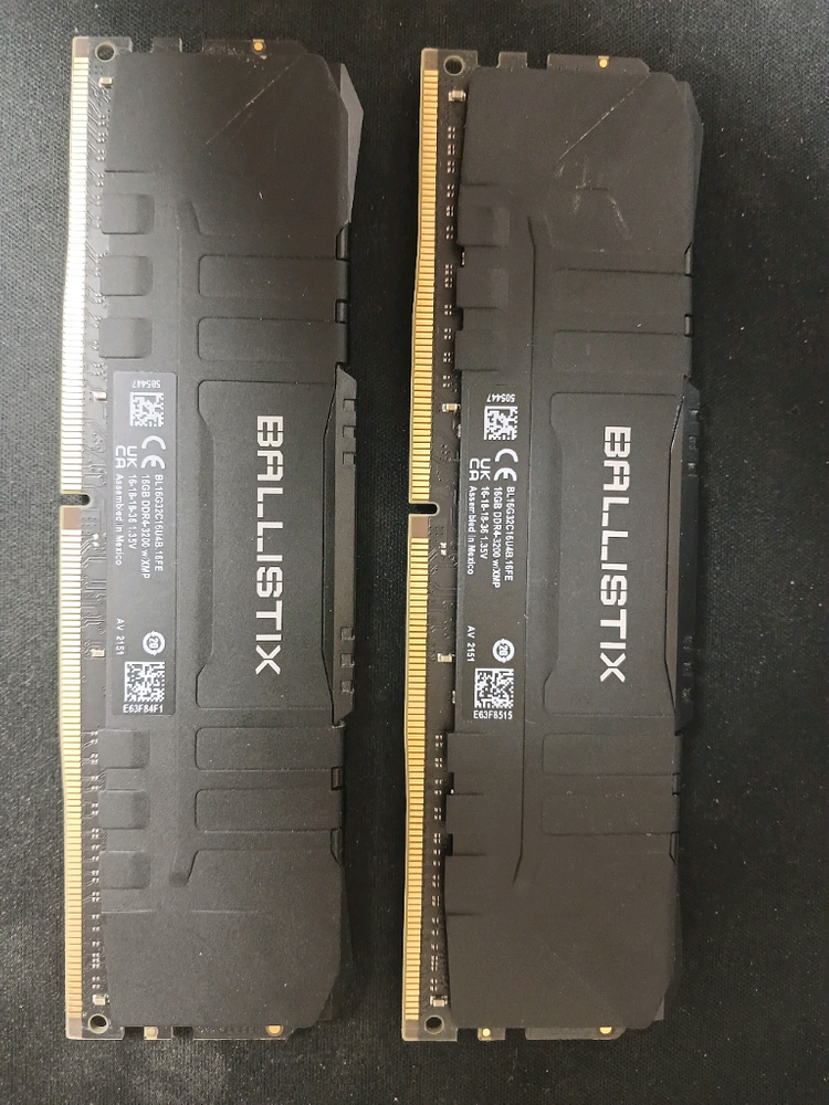 DDR4 16G 2개 세트--1