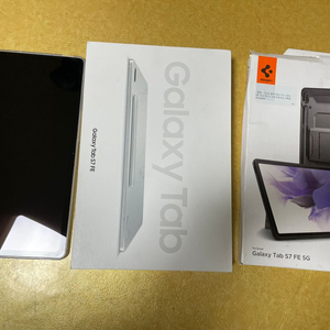 갤럭시탭 S7 FE WIFI 64기가+미스틱 실버 색상 새제품급 판매