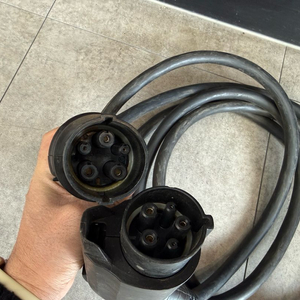 BMW i 전기차 B타입 충전 케이블 이미지
