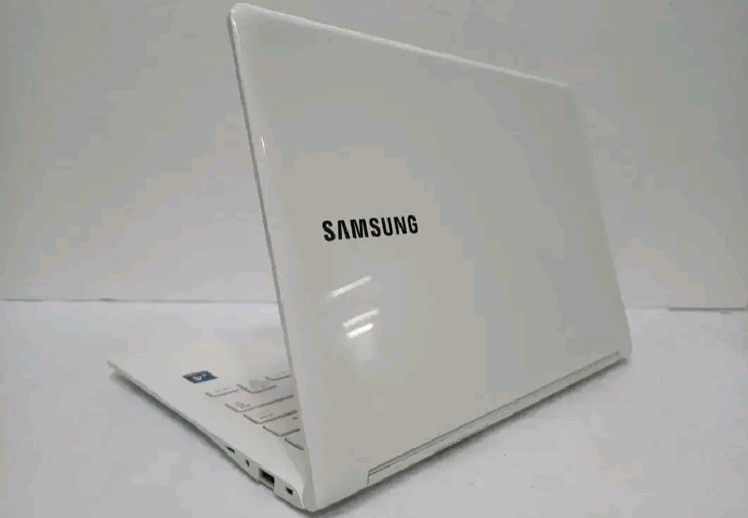 15.6인치 3D/게이밍 노트북/쿼드코어--1