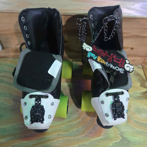 롤러스케이트부츠