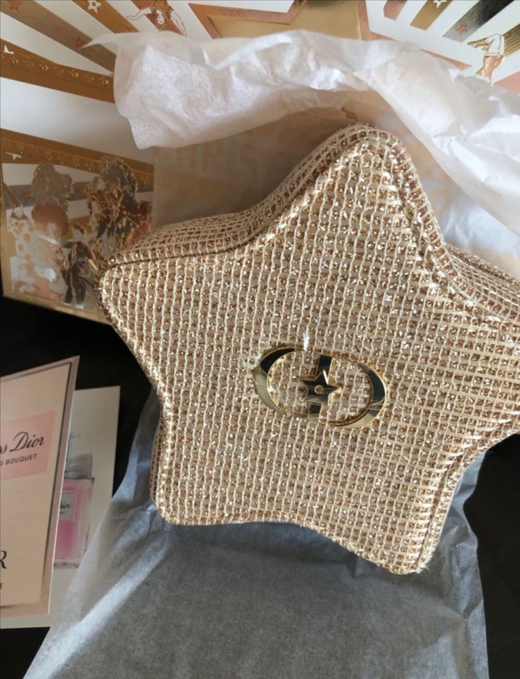 디올 뷰티 홀리데이 별파우치 택포--1