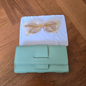 스프링스트링스 다이애나 클리어 투명 뿔테 빅사이즈 틴트 선글라스