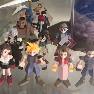 파이널판타지7 폴리곤 미니 피규어 15종 판매합니다. 이미지