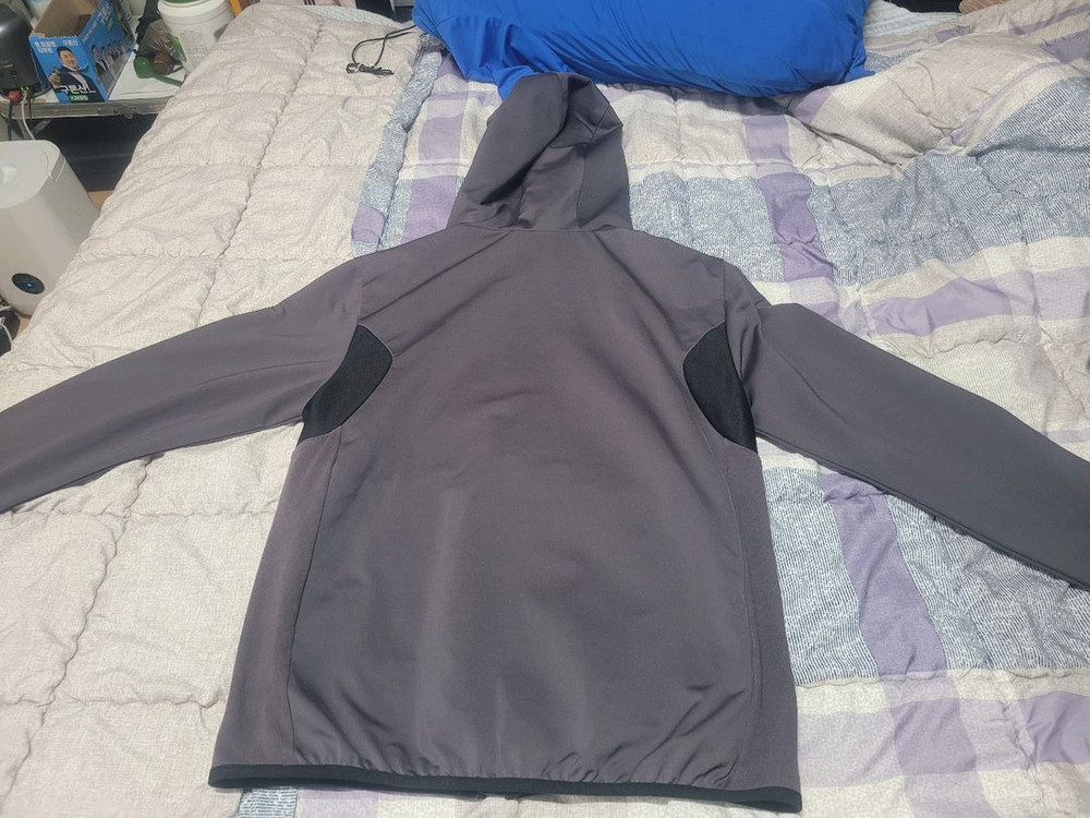 데상트 후드집업--1