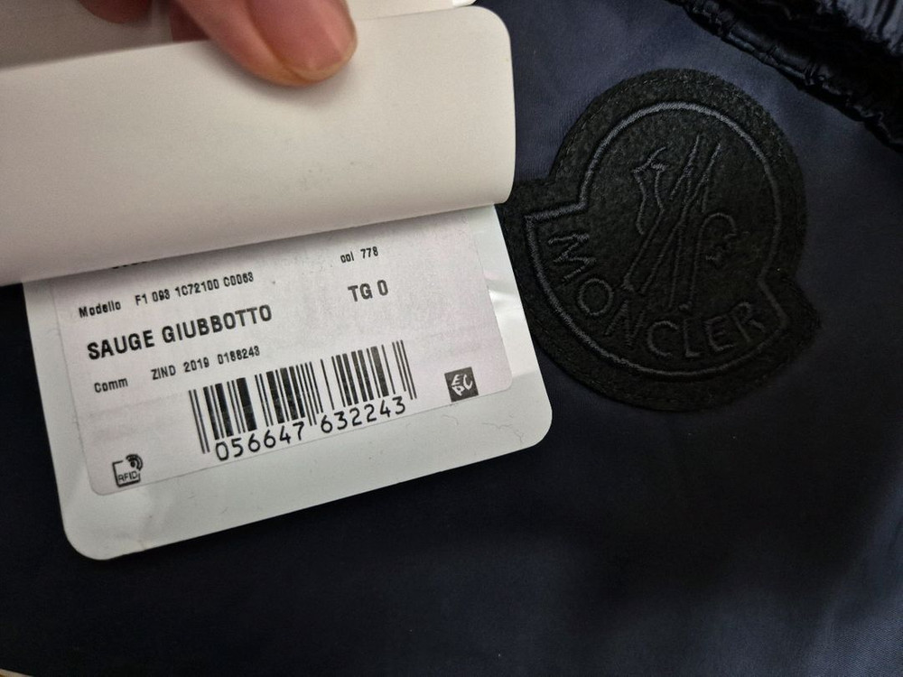 몽클레어 세이지 바람막이 네이비 0사이즈(55 size 전후)--3