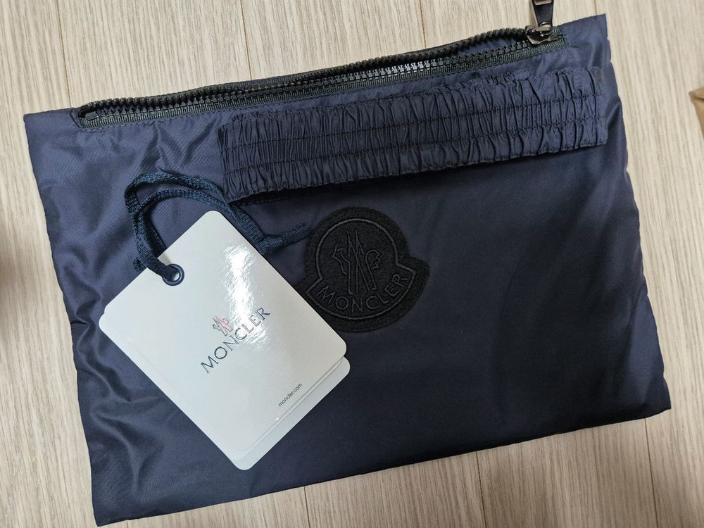 몽클레어 세이지 바람막이 네이비 0사이즈(55 size 전후)--4