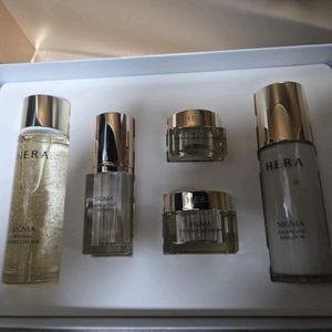 헤라 리뉴얼시그니아 새것 소분량세트 택포7