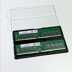 [미사용 신품] 삼성 DDR4-25600-16GB-3200MHz 램 2개 팝니다. 이미지