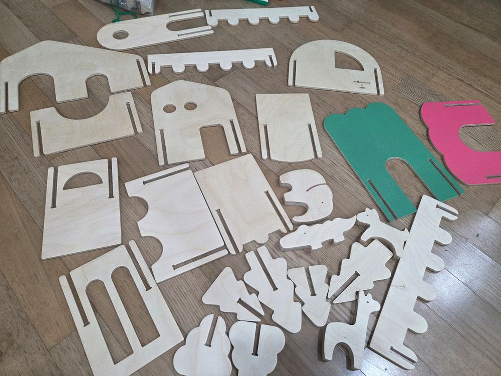 옐로우디어 우든빌리지 (새상품)--1