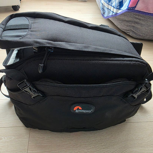 로우프로 인버스 200 AW 벨트팩(숄더, 크로스 백)