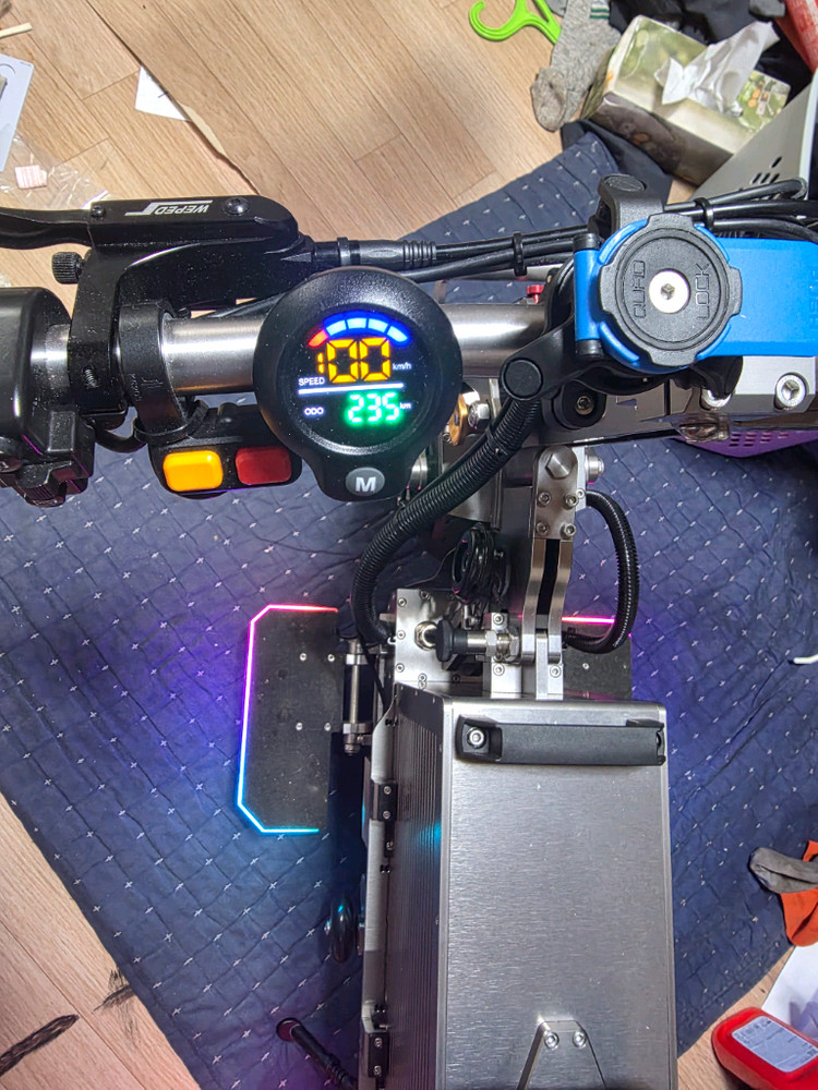 위패드 뉴콤포2듀얼모터--2