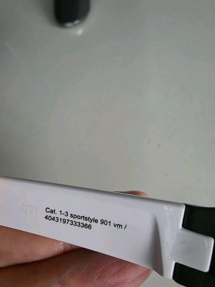 우벡스 901 변색고글 (블랙/화이트)--1