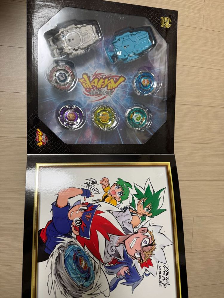 베이블레이드 버스트 메탈 10 주년 기념 세트 팝니다--1