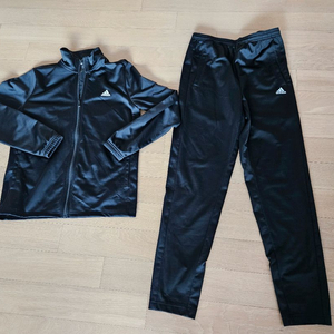아디다스 트레이닝복 상하복세트 160 이미지