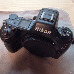 니콘 Z6III, Z63, 제육삼 s급 판매합니다