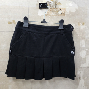 파리게이츠 정품 여성 주름 스커트/속바지/26size/상태좋음