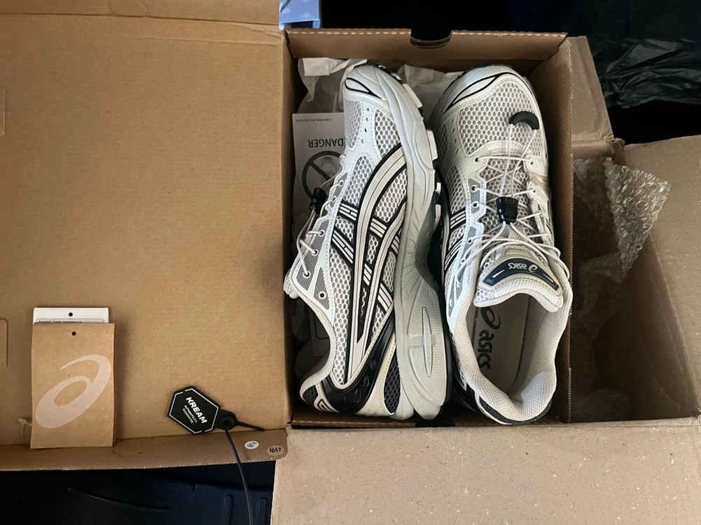 아식스 언리미티드 젤 카야노 14 스모크 그레이 265--2