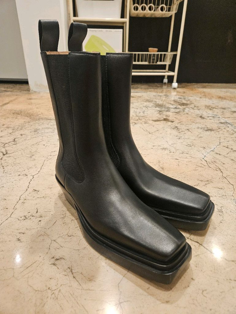 보테가 베네타 블랙 풀탭 린 여성 부츠 새상품 미착용 사이즈 39--4
